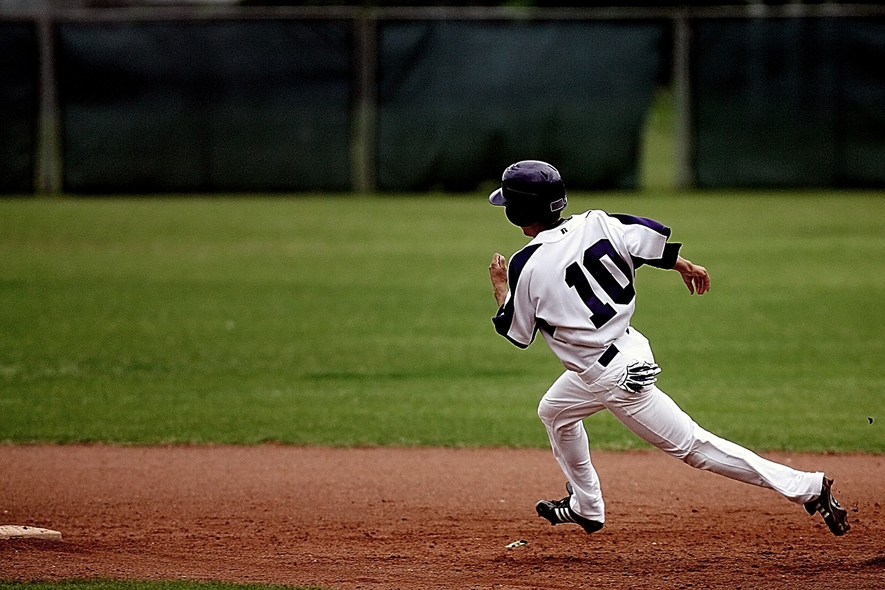 高校野球 足部の怪我を防げ 理想的な体脂肪率からトレーニングまで 野球の上達方法と怪我 障害予防ならcyber Baseball サイバーベースボール